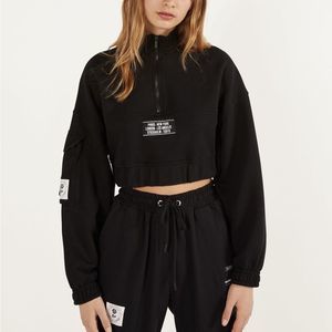 Bershka • City Patch Cropped Zip Neck Black Hoodie